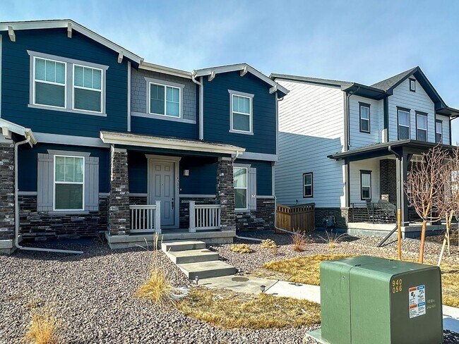 Building Photo - Painted Prairie 3bd 2.5ba paired house by DIA!