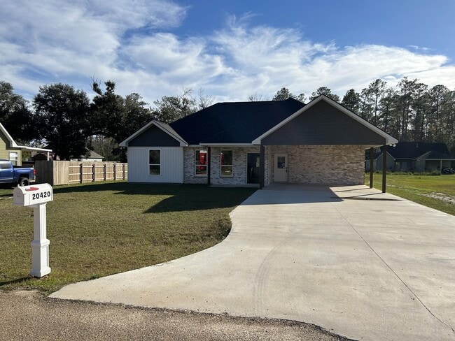 Primary Photo - 20420 Egret Rd