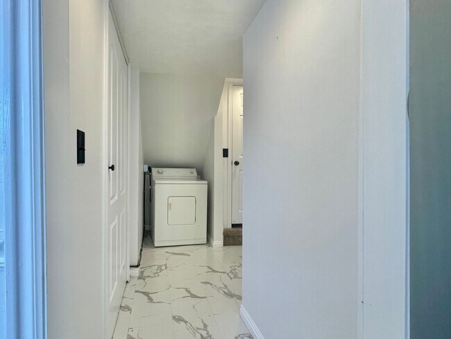 Building Photo - 4111 W 9580 S