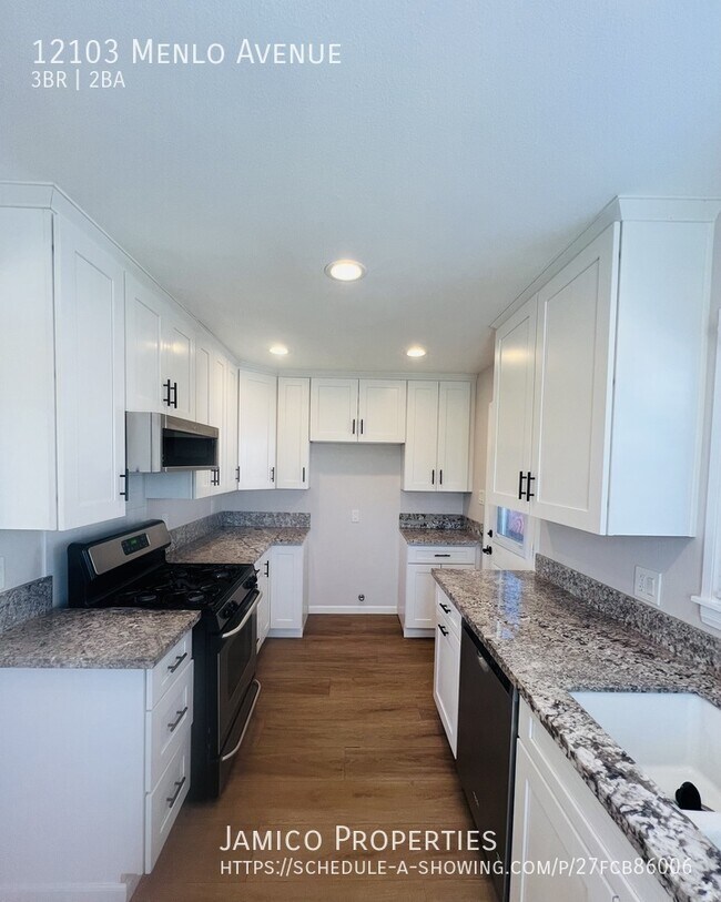 Building Photo - 12103 Menlo Ave