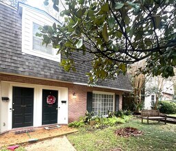 Building Photo - Linden - 1223/1225