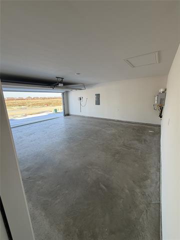 Building Photo - 729 Lantana Ln