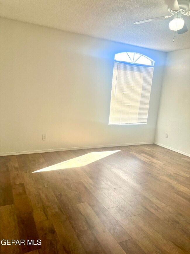 Building Photo - 3305 Mike Godwin Dr