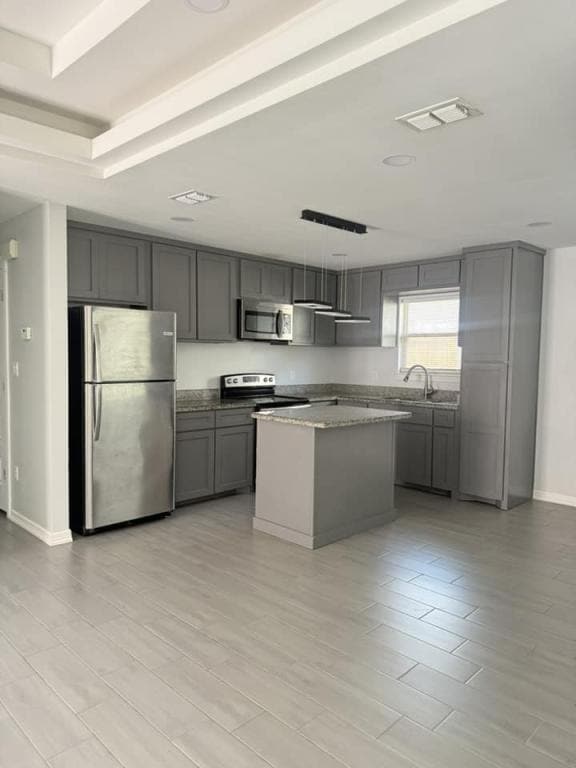 Building Photo - 3921 Las Vistas Ln