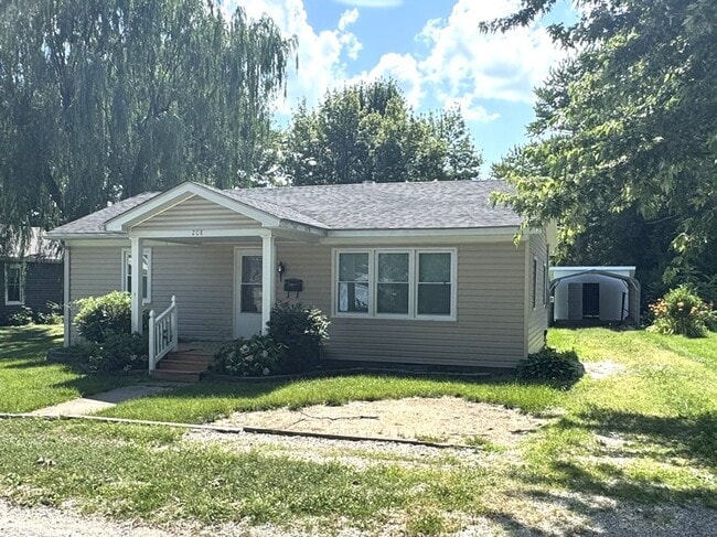 Building Photo - Charming 2 Bed 1 Bath House For Rent in Bo...