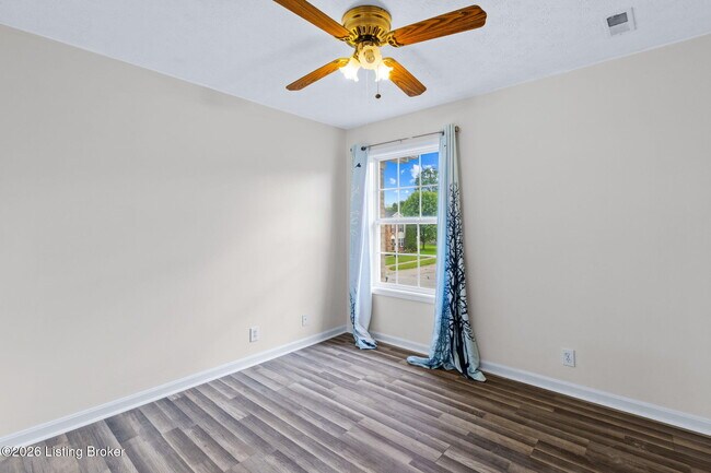 Building Photo - 5001 Middlesex Dr
