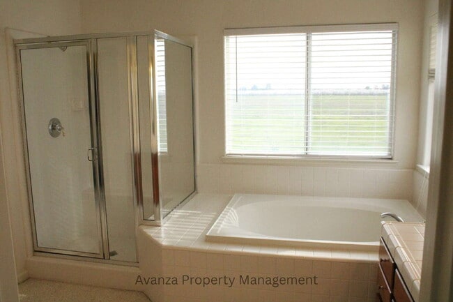 Building Photo - Home for Rent