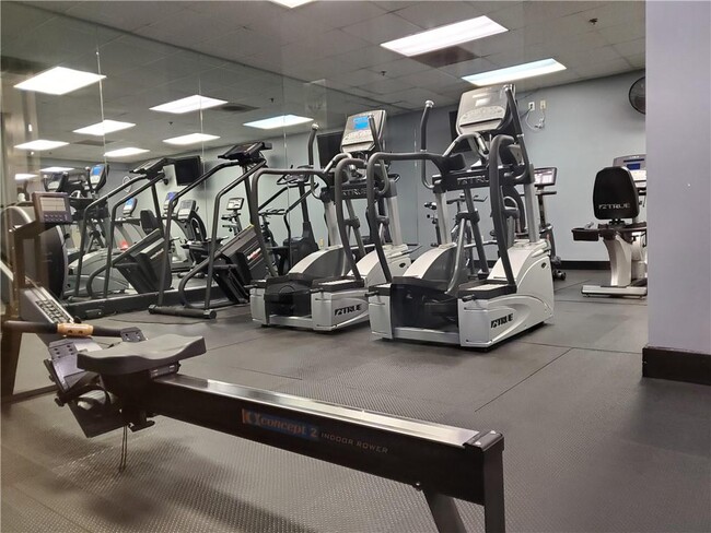 Building Photo - 620 Peachtree St NE