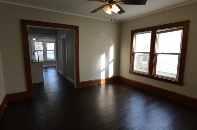 Building Photo - 1533 Spring Garden Ave
