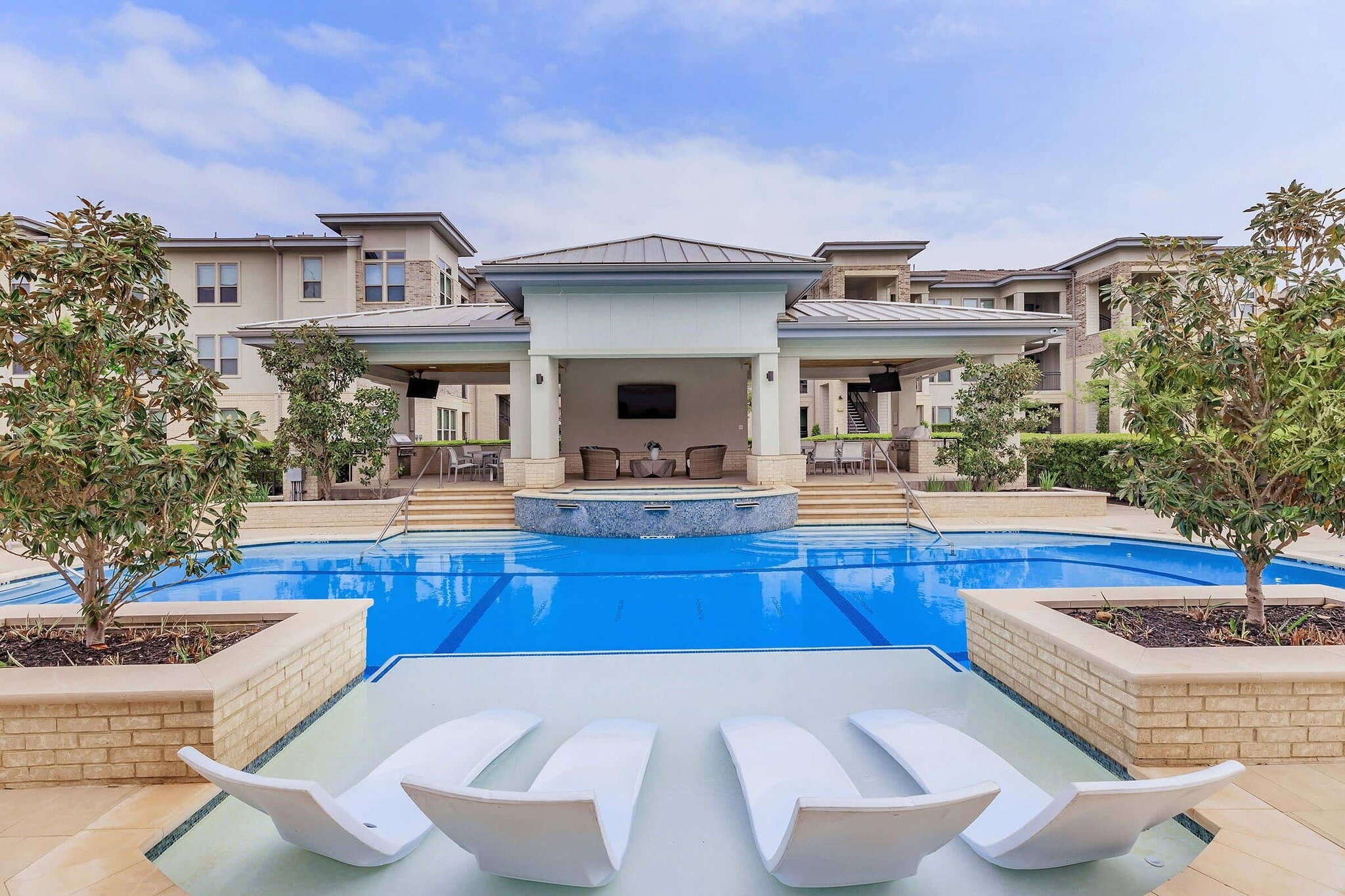 Building Photo - 1560 League Line Rd