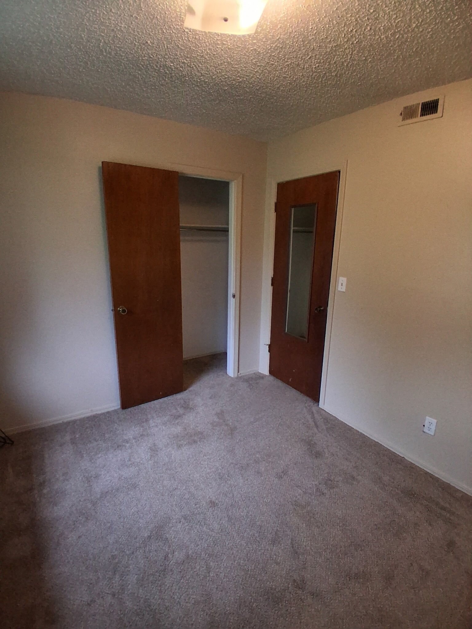 Building Photo - 130 Haner Cir