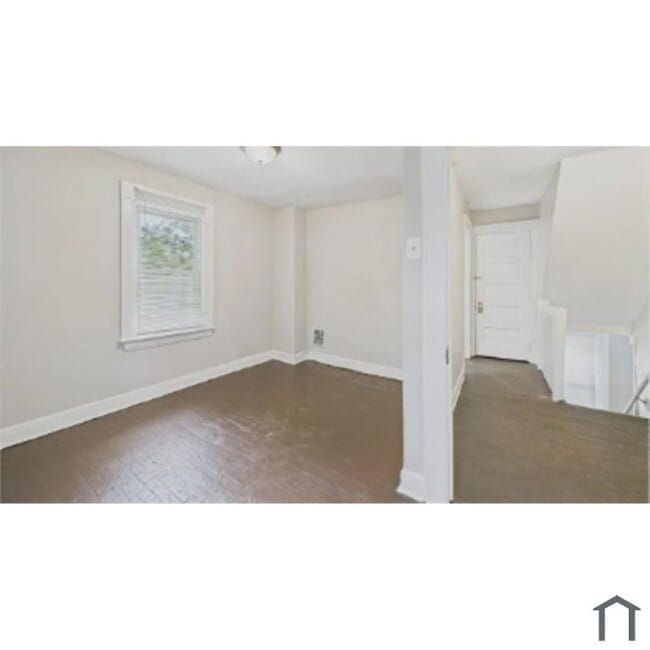 Building Photo - 14501 Jenne Ave