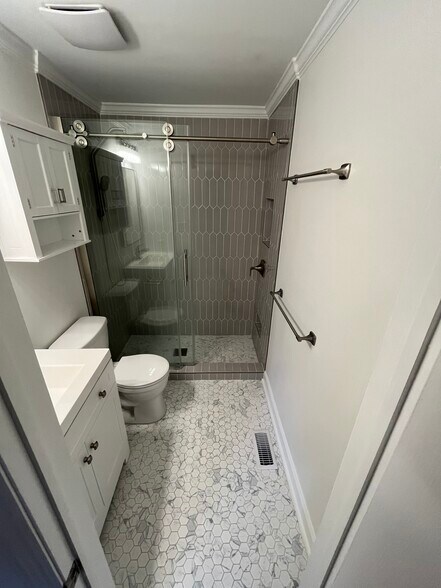 Building Photo - 4219 Water Oak Rd