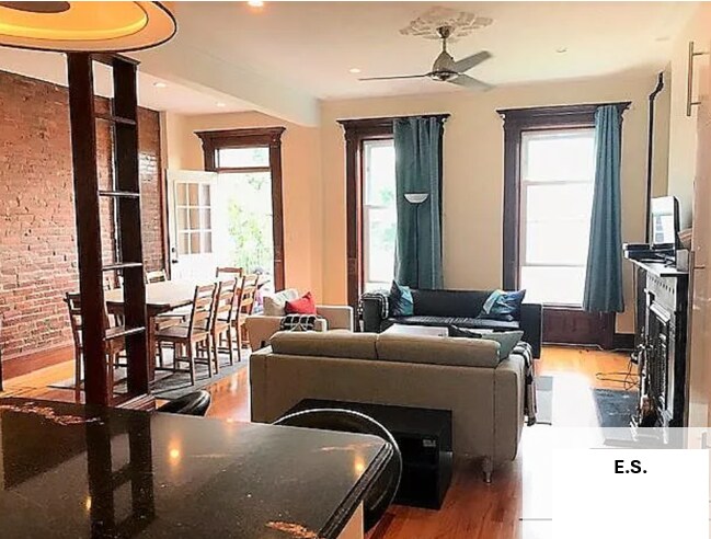 living/dining - 518 Madison St