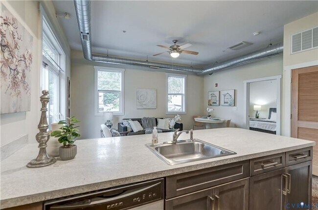 Building Photo - Now Available – Partially Furnished Luxury Condo with Rooftop Terrace | Ideal for Incoming VCU St...