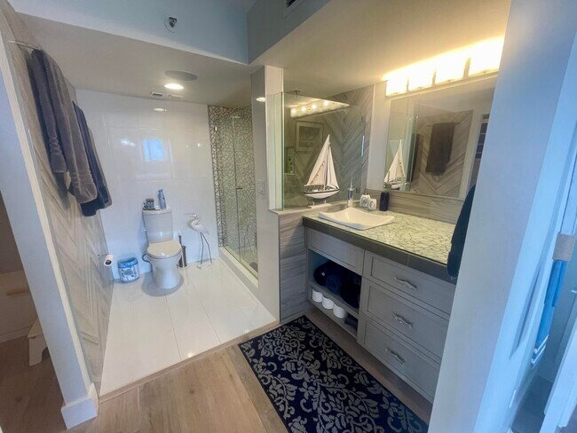 Building Photo - 300 Ocean Trail Way