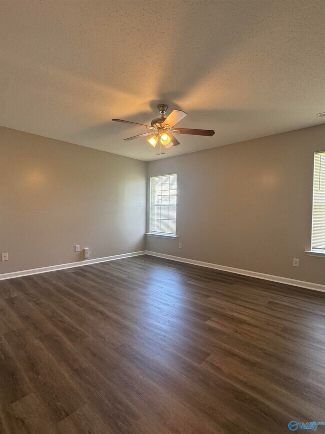 Building Photo - 15835 Mary Shell Dr NW
