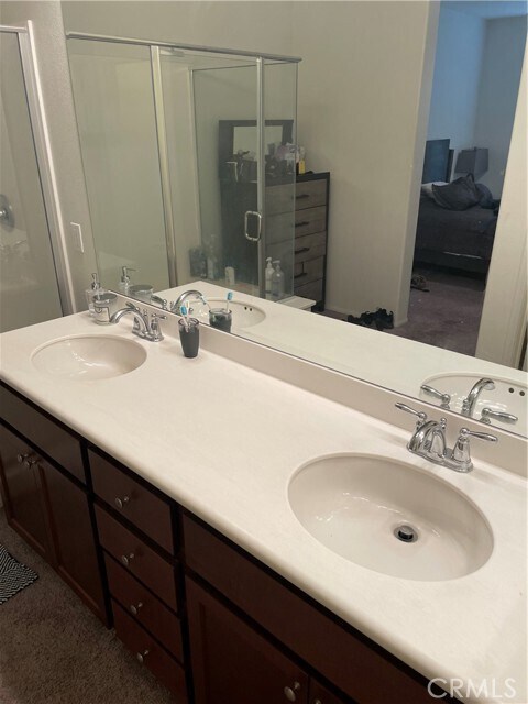 Building Photo - 16001 Chase Rd