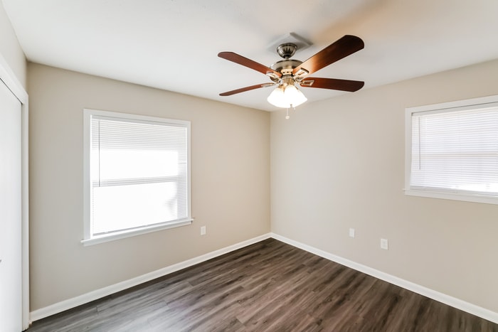 Building Photo - 463 Pemberton Dr