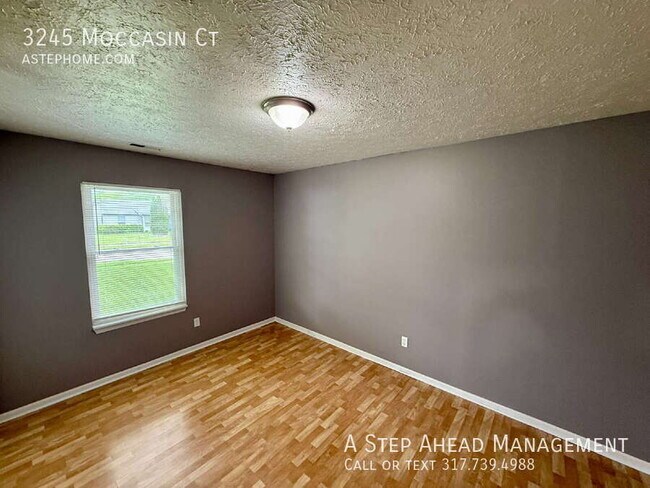 Building Photo - 3245 Moccasin Ct