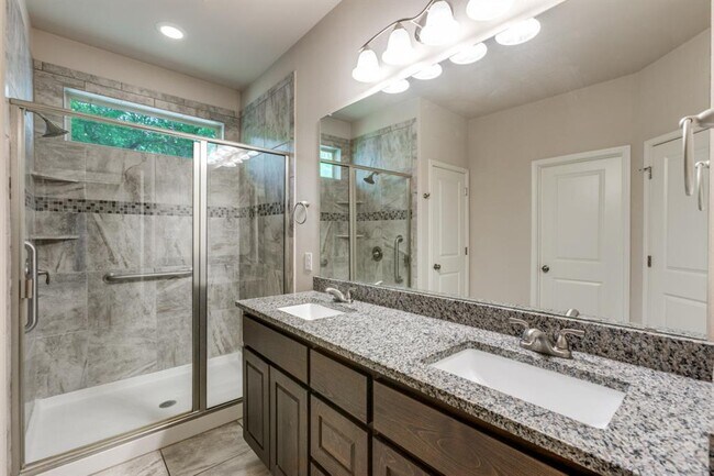 Building Photo - 20037 Navarre Terrace