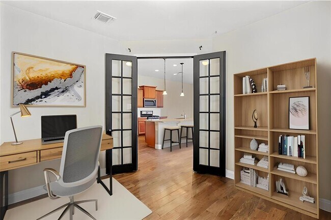 Building Photo - 215 Methodius Dr