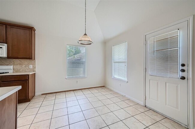 Building Photo - 1508 Augusta Bend Dr