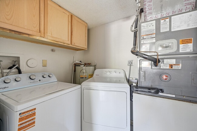 Building Photo - 3300 NW 46th St