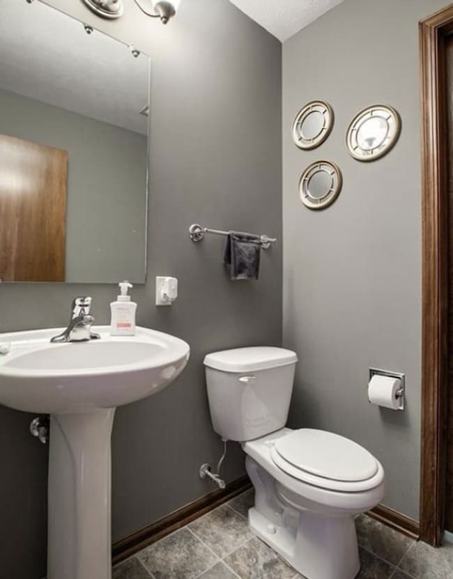 Building Photo - 4 Bdrm/3Bath Single Family Home