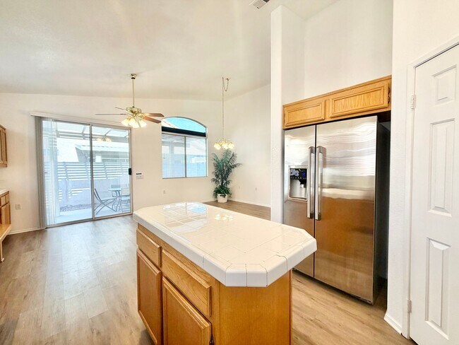 Building Photo - Beautiful 55+ Community 2 Bedroom + Den Home with INCLUDED Solar & Premium Amenities