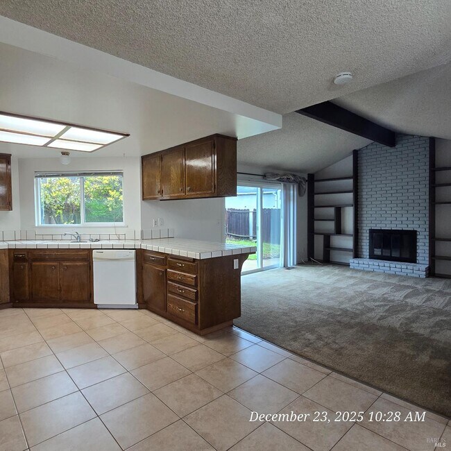 Building Photo - 4875 Silverado Dr