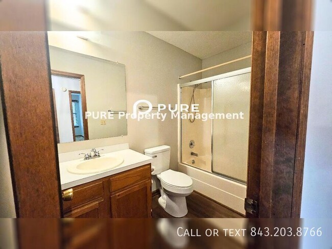 Building Photo - 50% Off One Months Rent!!!! Charming 3-bed...