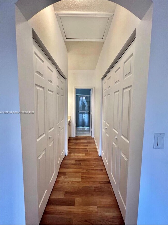 Building Photo - 2313 Clipper Pl