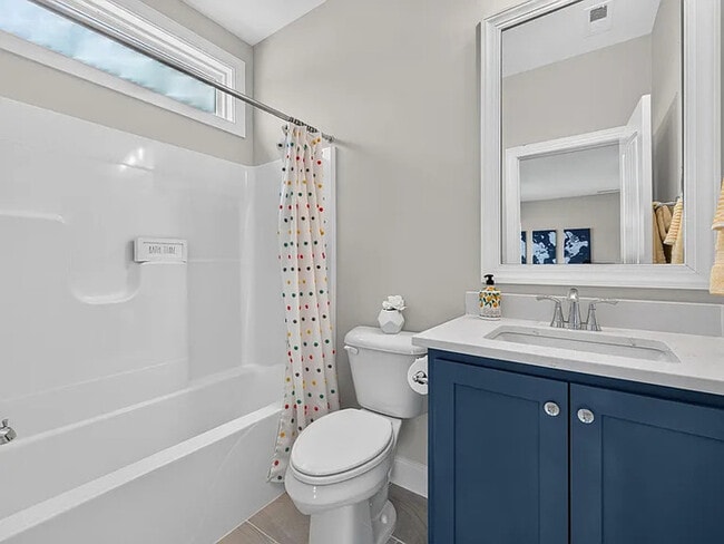 Building Photo - Lease OR Lease to Own
