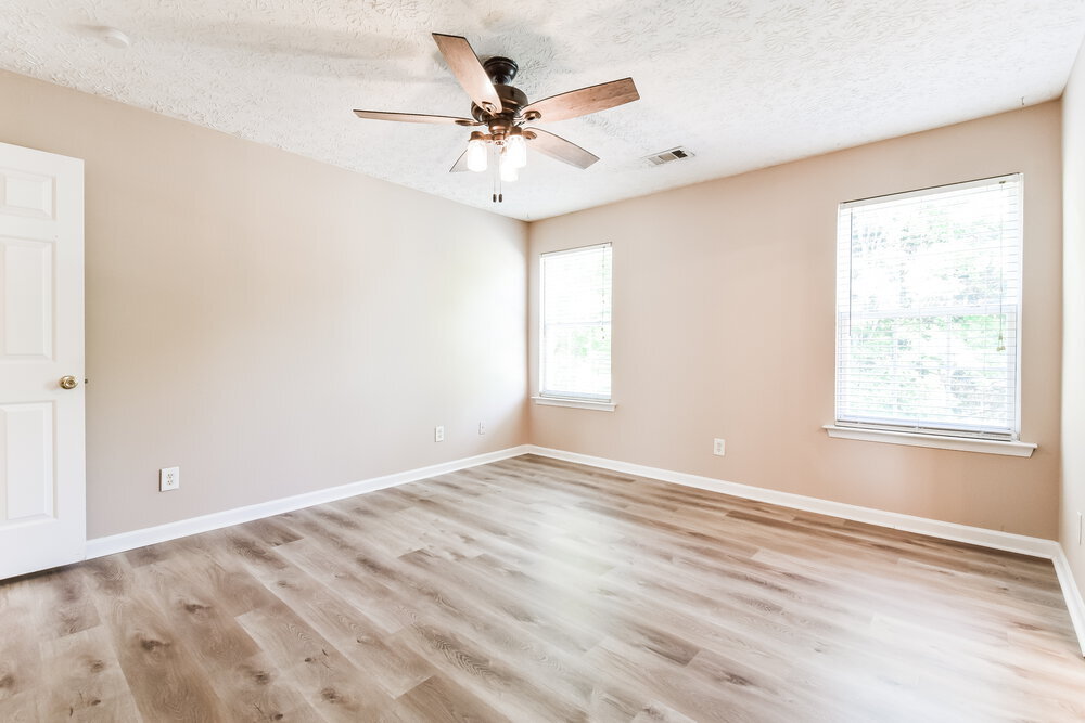 Building Photo - 125 Holly Mill Village Dr