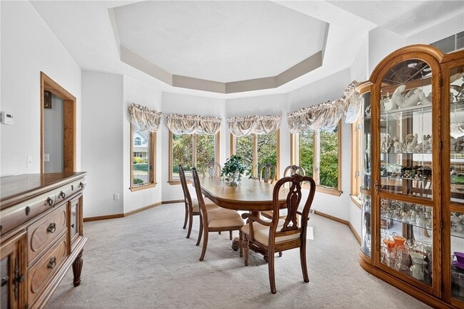 Building Photo - 15 High Point Cir