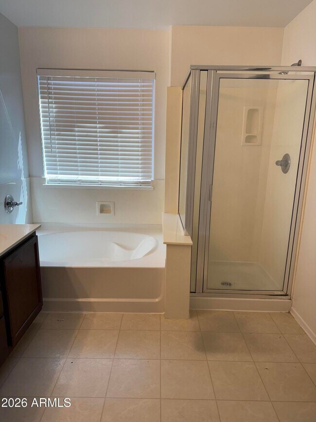 Building Photo - 18363 N Betty Ct