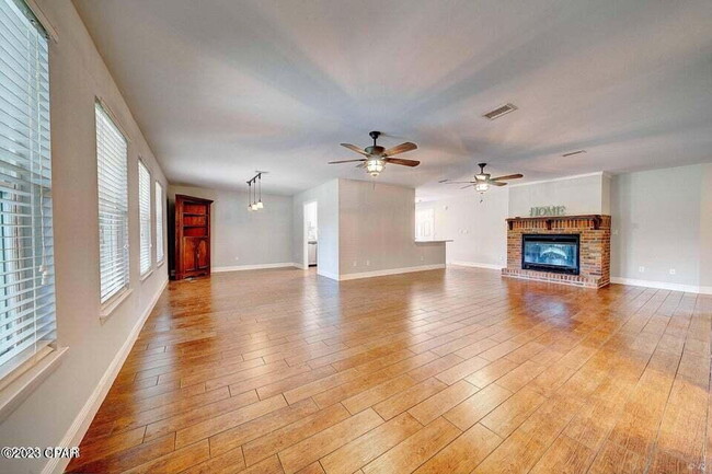 Building Photo - Woodlawn is one of the area's most sought after communities