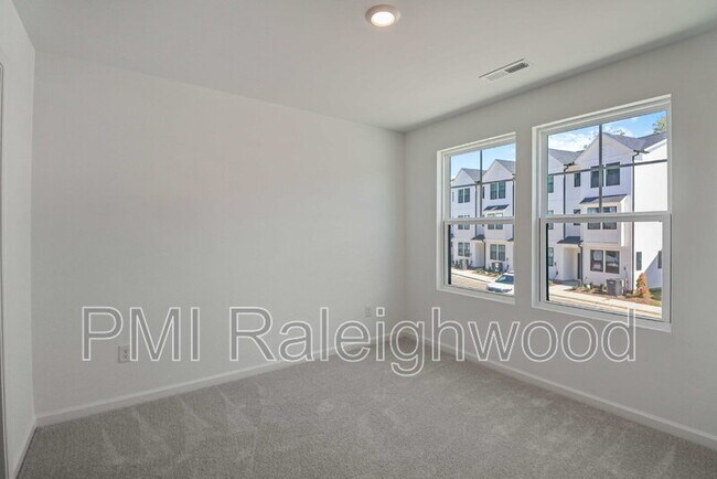 Building Photo - 1515 Crescent Townes Wy