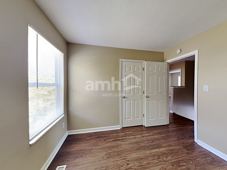 Building Photo - 9709 Wickland Ct