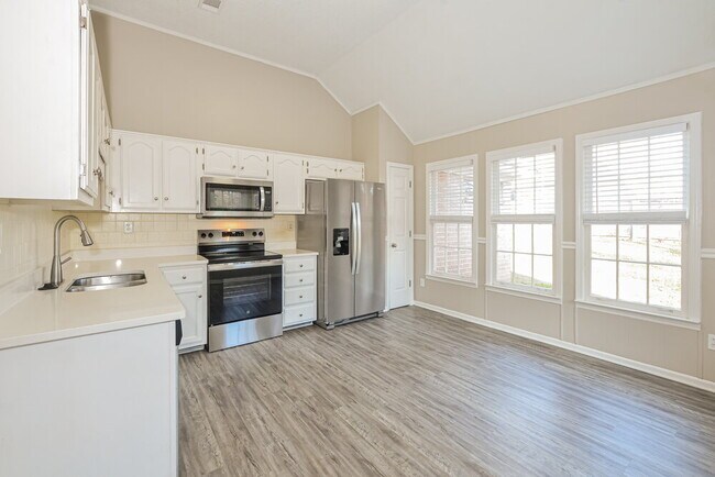 Building Photo - 4520 S Germantown Rd