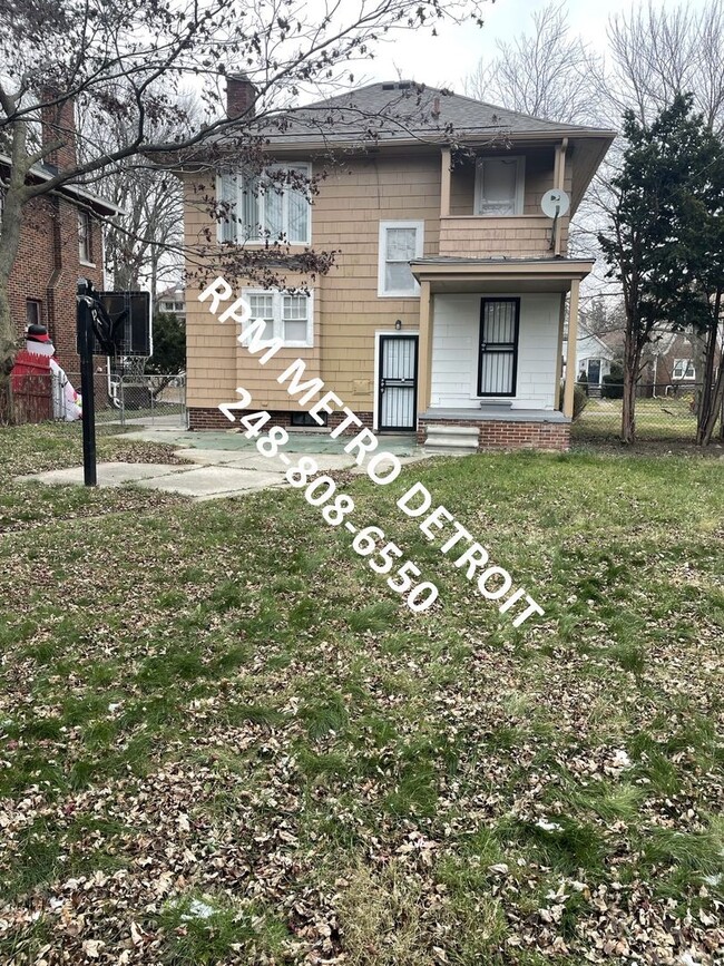 Building Photo - Renovated Colonial Home in Detroit