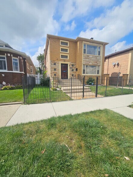 Building Photo - 7920 S Winchester Ave