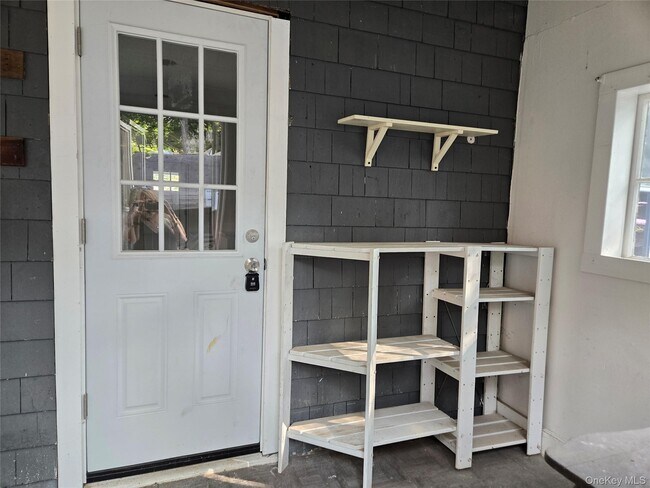 Building Photo - 783 NY-25A
