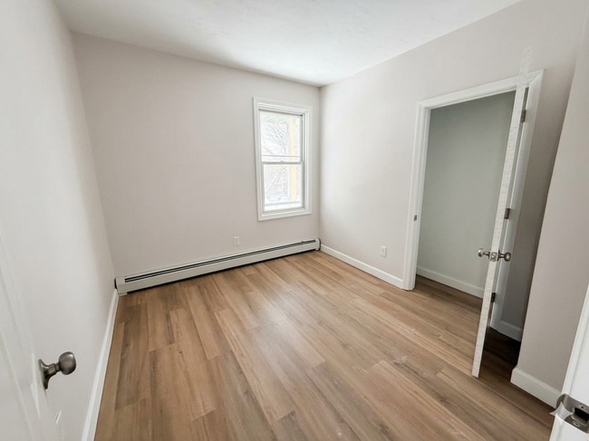 Building Photo - Shippee