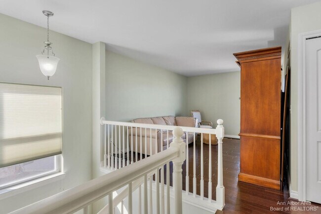 Building Photo - 4290 Hackberry Ct