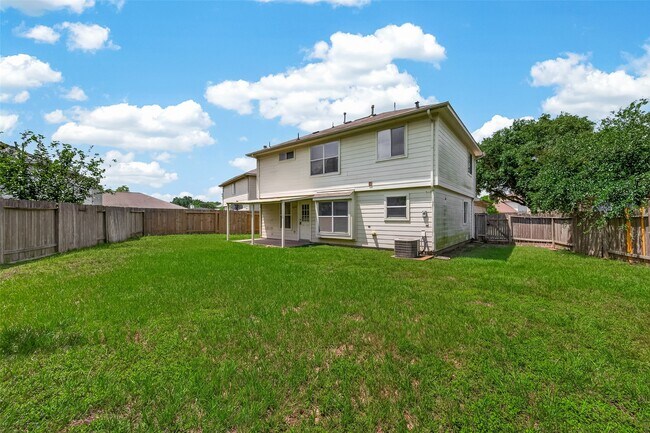 Building Photo - 1838 Strongs Ct