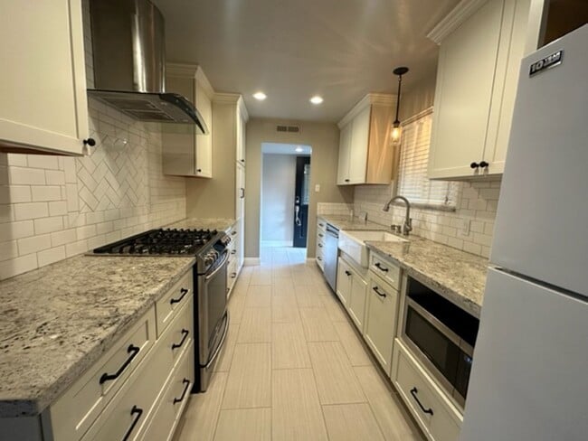 Building Photo - Home for Rent in South Woodland with Solar