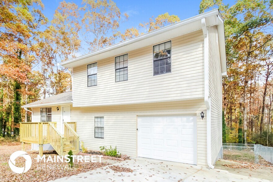 Building Photo - 2210 Davis Oaks Ct