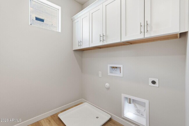 Building Photo - 109 W Willo Ct